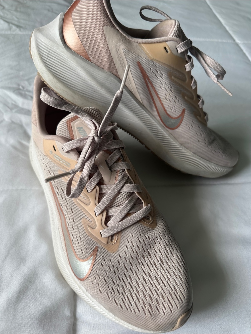 Nike Women's Running Shoes - Blush Pink with Rose Gold Accents